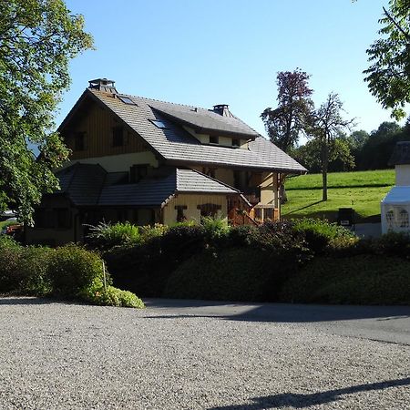 Domaine De La Sapiniere Hotel Thorens-Glières Екстериор снимка
