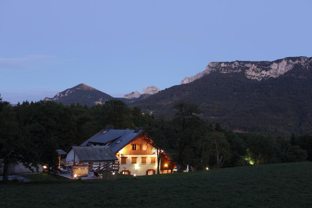 Domaine De La Sapiniere Hotel Thorens-Glières Екстериор снимка