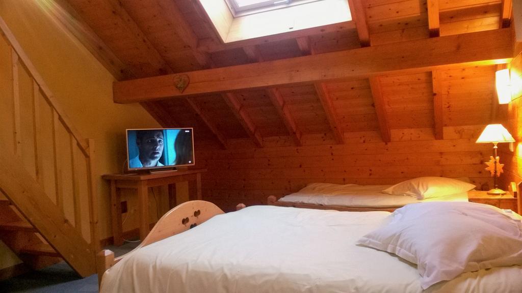 Domaine De La Sapiniere Hotel Thorens-Glières Екстериор снимка